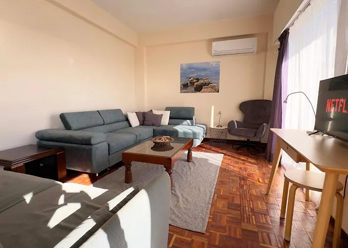 Apartment Sea Panorama 2bdr Finikoudes Center *